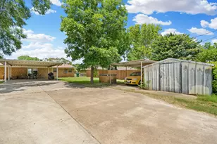 1309 N Mill St, Bowie, TX 76230 - Photo 14