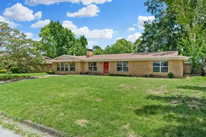 1309 N Mill Street, Bowie, TX 76230 - Photo 20