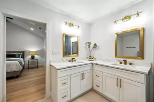 2301 Wood Cliff Ct, Arlington, TX 76012 - Photo 26