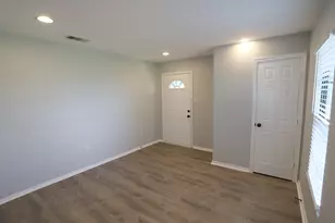 1020 S Adams St, McGregor, TX 76657 - Photo 8