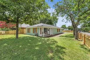 2401 Herring Ave, Waco, TX 76708 - Photo 32