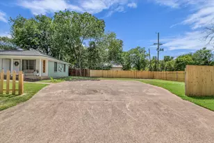 2401 Herring Ave, Waco, TX 76708 - Photo 28