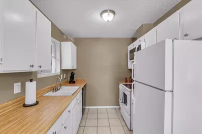 2401 Herring Avenue, Waco, TX 76708 - Photo 8