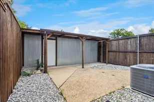 9228 Flickering Shadow Dr, Dallas, TX 75243 - Photo 34