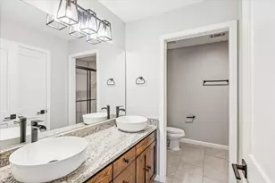 9228 Flickering Shadow Dr, Dallas, TX 75243 - Photo 14