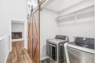 9228 Flickering Shadow Dr, Dallas, TX 75243 - Photo 16