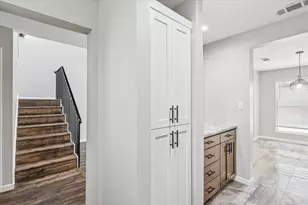 9228 Flickering Shadow Dr, Dallas, TX 75243 - Photo 10