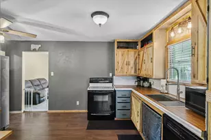 189 S Pine St, Van, TX 75790 - Photo 18