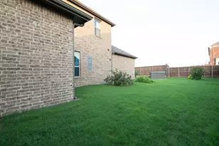 1703 Cedar Bluff Pkwy, Mansfield, TX 76063 - Photo 30