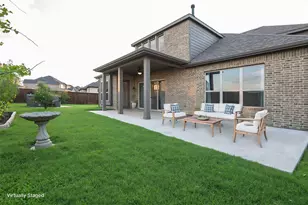 1703 Cedar Bluff Pkwy, Mansfield, TX 76063 - Photo 32
