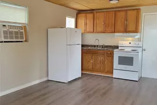 310 Carson Cir, Gun Barrel City, TX 75156 - Photo 4