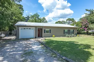 11335 Eustace Dr, Azle, TX 76020 - Photo 2