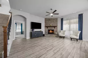 2700 Richard St, Burleson, TX 76028 - Photo 12