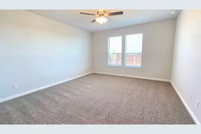 112 Trinity Street, Grandview, TX 76050 - Photo 6