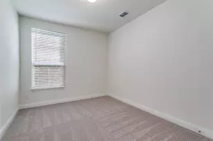 102 Hudson Ln, Justin, TX 76247 - Photo 24