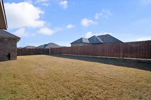 3703 Twin Pines Dr, Grand Prairie, TX 76065 - Photo 28