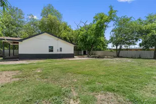 1410 Nealton St, Bellmead, TX 76705 - Photo 12