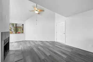 9825 Walnut St, Dallas, TX 75243 - Photo 8