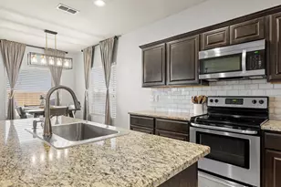 216 Meadowlands Dr, Ponder, TX 76259 - Photo 12