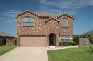 216 Meadowlands Dr, Ponder, TX 76259 - Photo 2