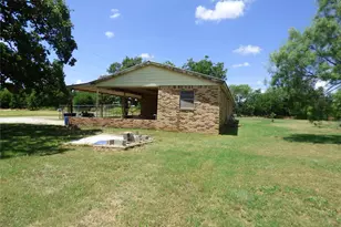 309 E 10th St, Cisco, TX 76437 - Photo 10