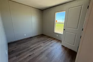 7740 NW County Rd 1200, Barry, TX 75102 - Photo 6