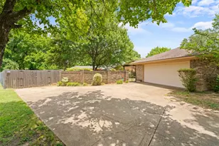 649 The Meadows Pkwy, DeSoto, TX 75115 - Photo 30