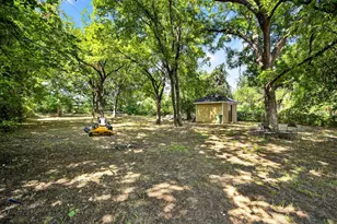 4713 Bernice St, Haltom City, TX 76117 - Photo 38