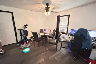 104 Gaskins St, Como, TX 75431 - Photo 8