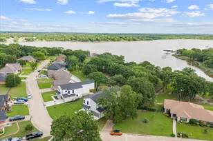 2811 Rodeo Dr, Quinlan, TX 75474 - Photo 2