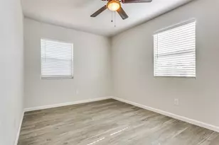 703 E Celeste Dr, Garland, TX 75041 - Photo 10