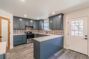 105 Red Oak St, Alvarado, TX 76009 - Photo 8