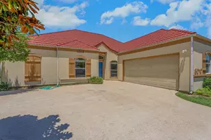 3010 Harbor Dr, Rockwall, TX 75087 - Photo 1