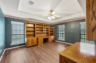 8216 Teakwood Dr, Woodway, TX 76712 - Photo 12