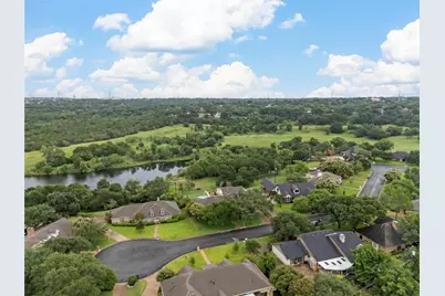 8216 Teakwood Drive, Woodway, TX 76712 - Photo 36