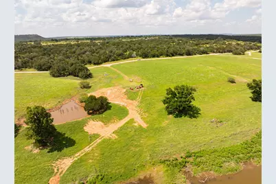 2105 River Shoals Road, Mineral Wells, TX 76067 - Photo 2