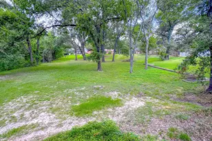1708 N 26th St, Corsicana, TX 75110 - Photo 2
