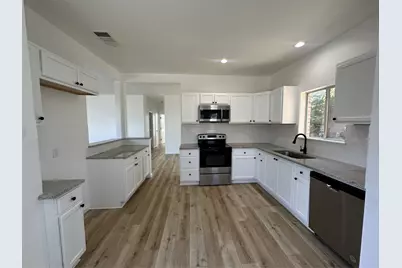 6707 Stone Branch Drive, Arlington, TX 76001 - Photo 12