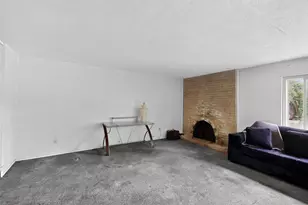 1801 Plantation Rd, Garland, TX 75044 - Photo 8