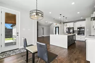 8023 Pennington, Fort Worth, TX 76126 - Photo 12