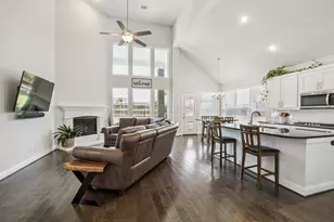 809 Nathanael Greene Ct, Aubrey, TX 76227 - Photo 8