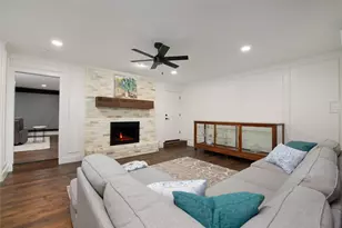 1421 Strawberry Cir, Irving, TX 75060 - Photo 10