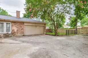 2380 Fenestra Dr, Dallas, TX 75228 - Photo 24
