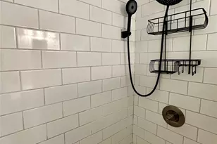 1821 Live Oak Ave, Waco, TX 76708 - Photo 12