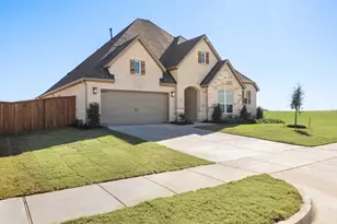 184 Mountain Laurel Dr, Waxahachie, TX 75165 - Photo 2