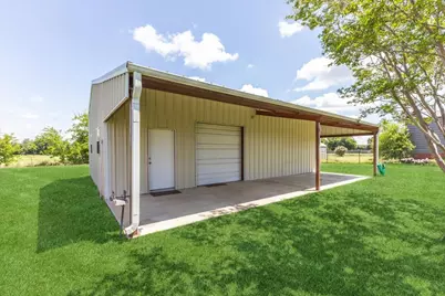 1062 Savannah Lane, Oak Ridge, TX 75142 - Photo 32