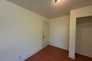 922 Shemya Ave, San Antonio, TX 78221 - Photo 16