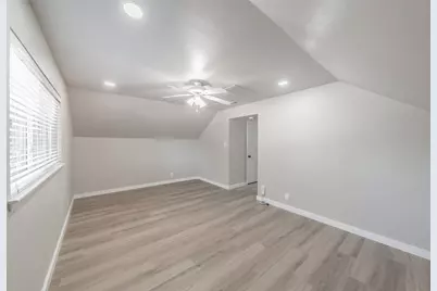 819 Brentwood Lane, Richardson, TX 75080 - Photo 20