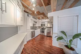 1704 Baird Farm Cir, Arlington, TX 76006 - Photo 8