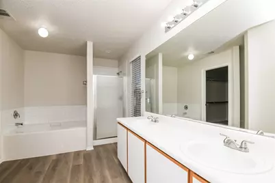 1220 Cheyenne Court, Saginaw, TX 76131 - Photo 10